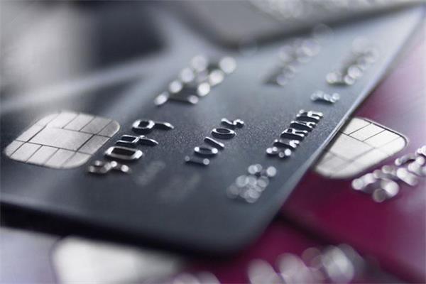用卡有这七种行为，基本会被风控，严重者不降额直接封卡！
