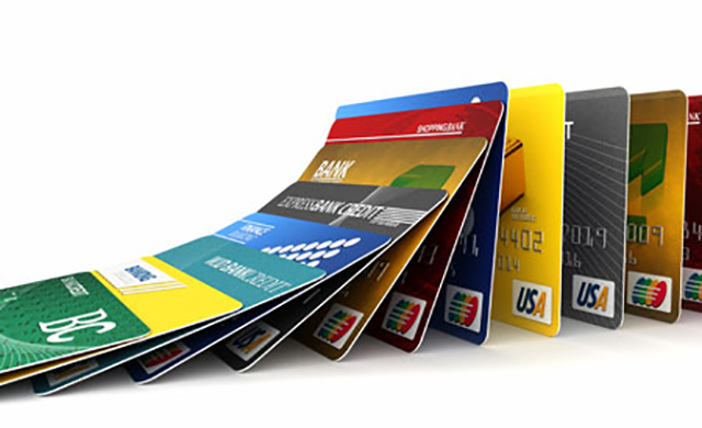办理信用卡要什么条件？信用卡的好处与坏处是什么？