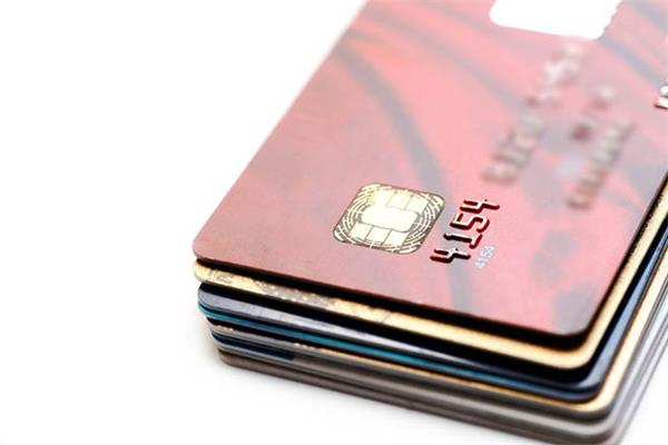 使用信用卡，老手和小白都容易中招的3个误区