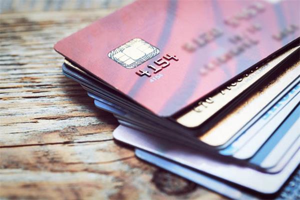 信用卡是高利贷？信用卡还款越还款越多怎么办？