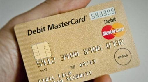 人生首张信用卡到底应该怎么办理？